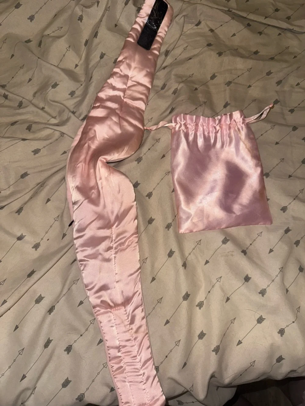 Shiatsu Pink Heated Eye Mask with Satin Pouch